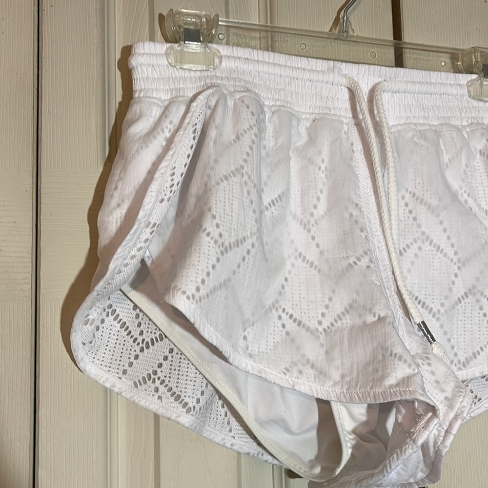Free People FP Movement White Athletic Shorts Drawstring Waistband Small Y2K? - Picture 3 of 16